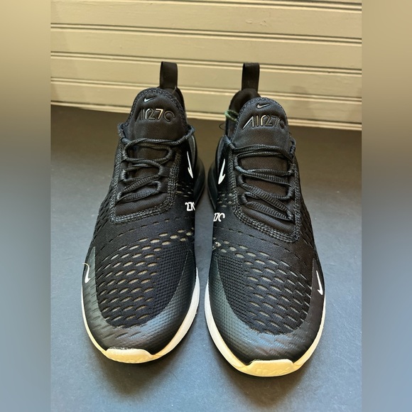 Nike Air Max 270 Black White Sneakers size 7Y please check the pictures - Picture 2 of 9